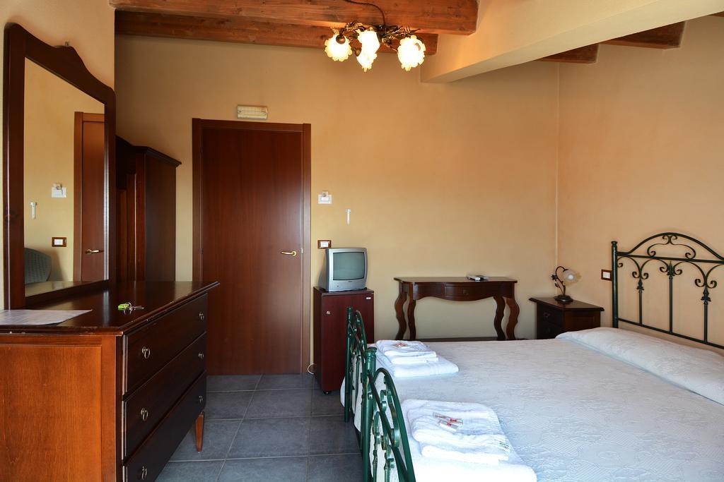 B&B La Castellana Marina di Ragusa Exterior foto