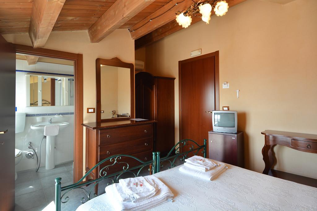 B&B La Castellana Marina di Ragusa Exterior foto