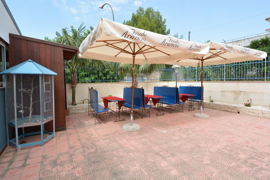 B&B La Castellana Marina di Ragusa Exterior foto
